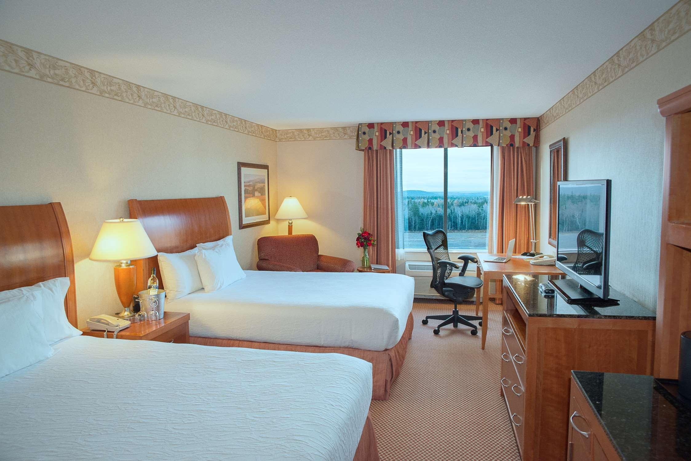 Hilton Garden Inn Halifax Airport Enfield Экстерьер фото