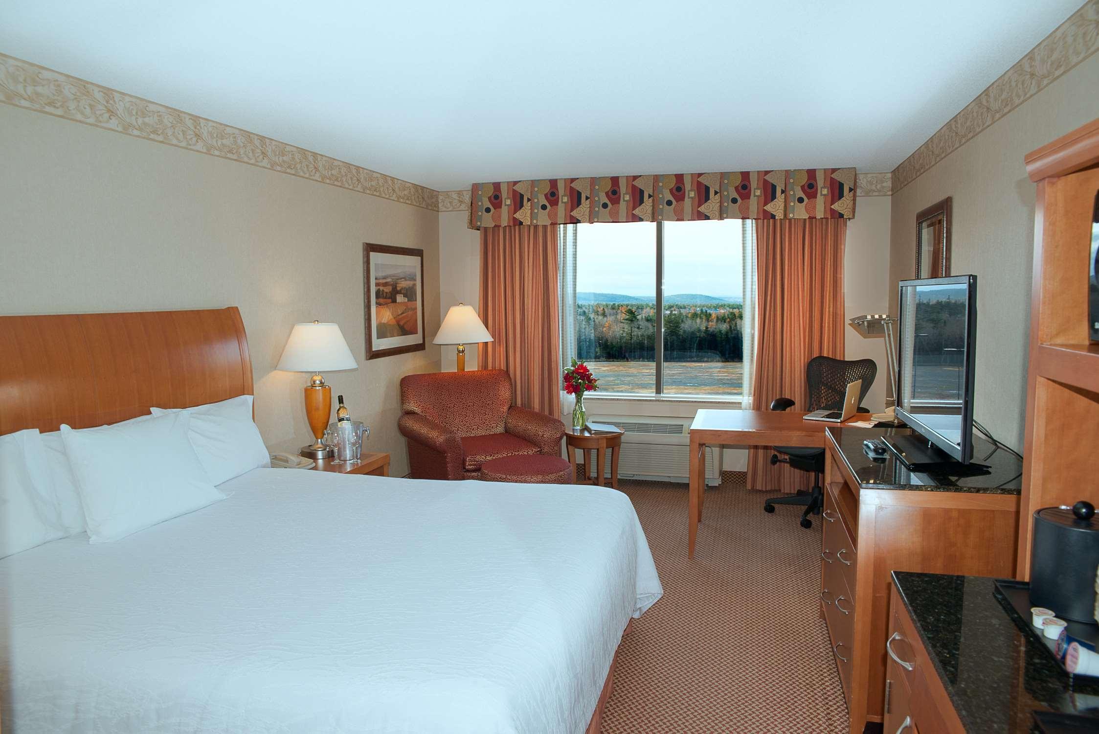 Hilton Garden Inn Halifax Airport Enfield Экстерьер фото