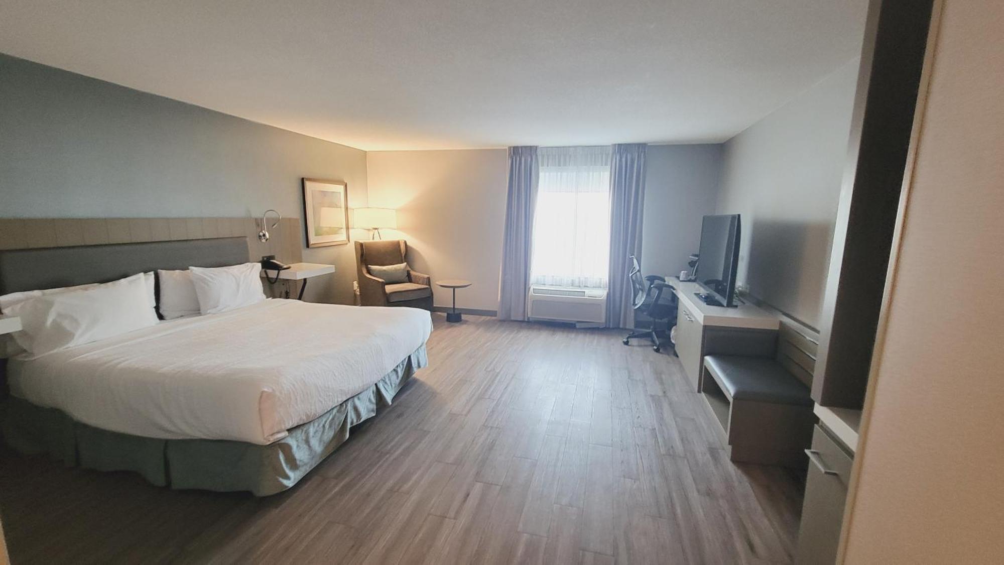 Hilton Garden Inn Halifax Airport Enfield Экстерьер фото